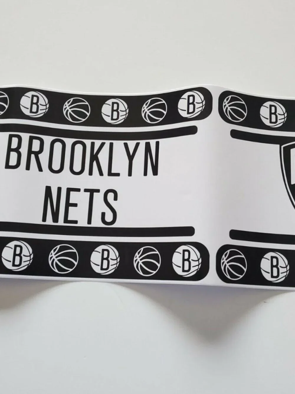 BROOKLYN NETS NBA PEEL & STICK WALLPAPER BORDER. NEW